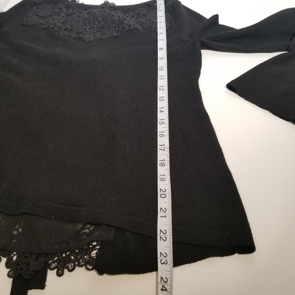 💋WHBM Black Sweater Size SX - Picture 4 of 7